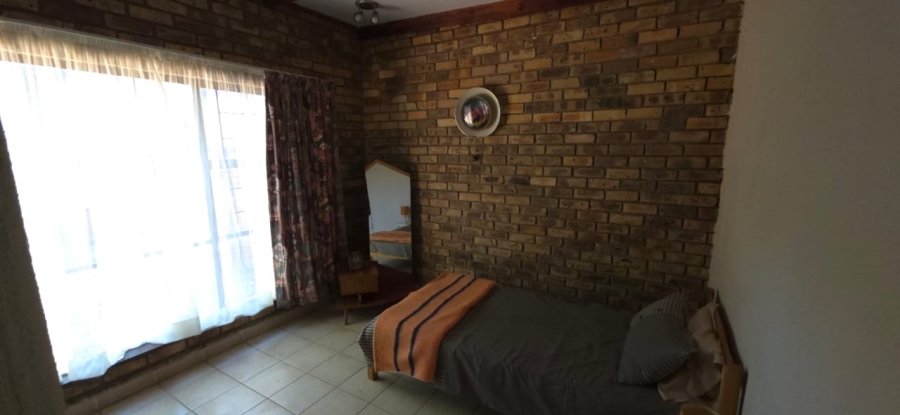 7 Bedroom Property for Sale in Wilkoppies North West